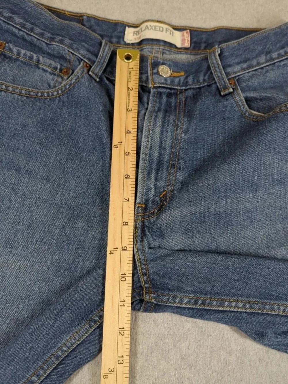 Levis levi 550